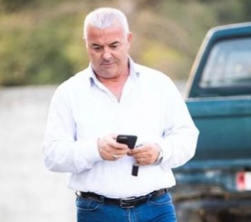 Shoferi i vdiq nga koronavirusi, Spiropali mesazh prekës: Na trondite, s’kam më as lot!