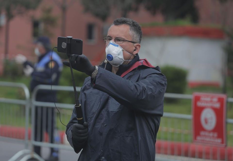 Gazetari: Sërish ISHP jep shifra të pavërteta, cfarë po ndodh në dy spitalet covid