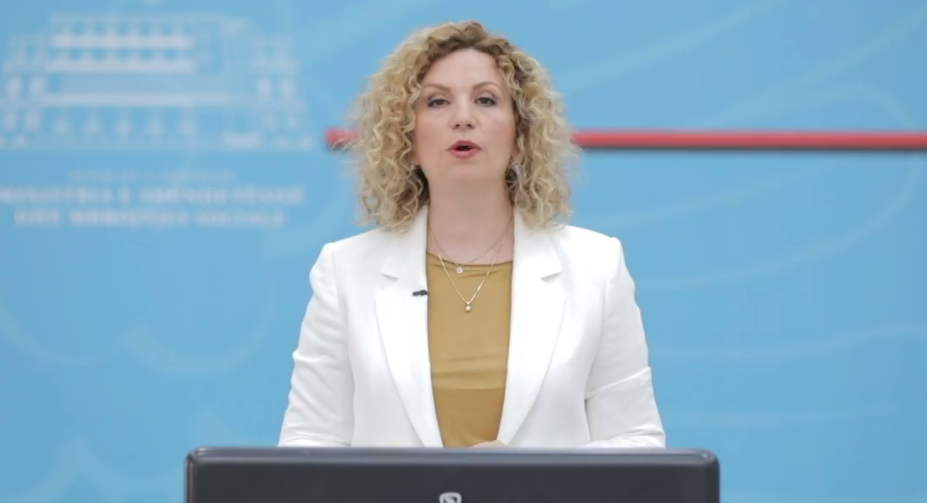 E FUNDIT/Bie numri i viktimave, por shifra e rasteve të reja me koronavirus mbetet e lartë