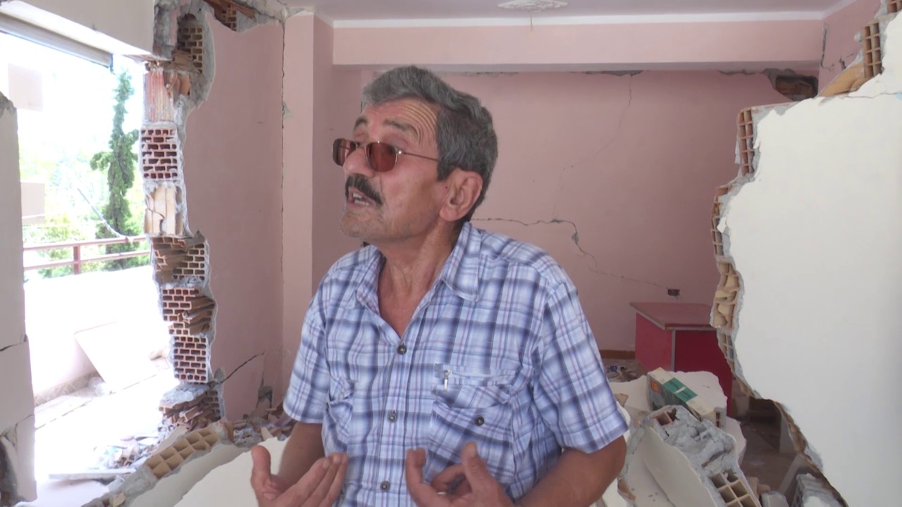 “Tërmeti vërtet ka rënë në shtëpitë, por na ka rënë dhe në tru”, flet banori nga Durrësi: 9 muaj në pritje të shtetit