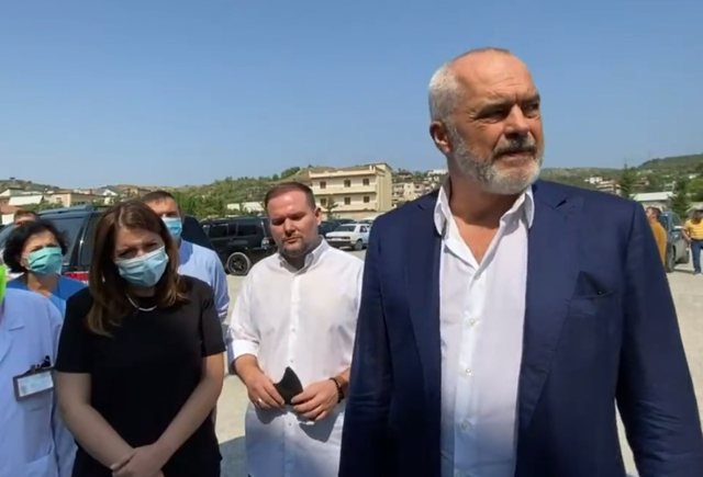 Rama zbulon shifrën, ja sa do të rriten pagat e mjekëve dhe infermierëve