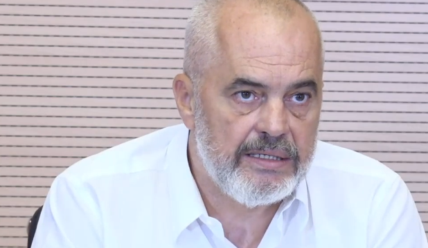 Rihapja e shkollave/Rama ngarkon me përgjegjësi drejtorët e Arsimit: Ta bëni natën ditë, mësim dhe me tre turne