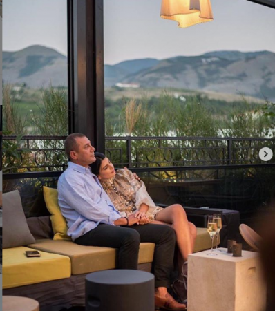 FOTO/Rudina Dembacaj e dashuruar, zbulon pyetjen që i bën çdo mëngjes Mark Frrokut