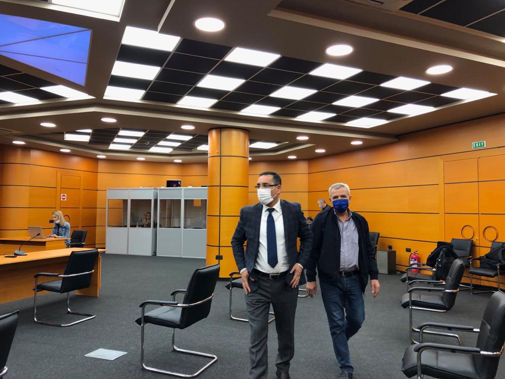 Konfirmohet prokurori Qosja, debat per kestet e apartamentit