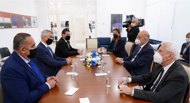 Ministri Dendias nga Vunoi, heren tjeter do te vizitoje fshatin e gjysherve