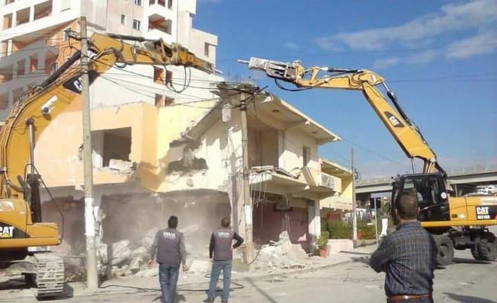 Tmerri i trafikut në unazën e re i shtohet aferës 48 milion euro“