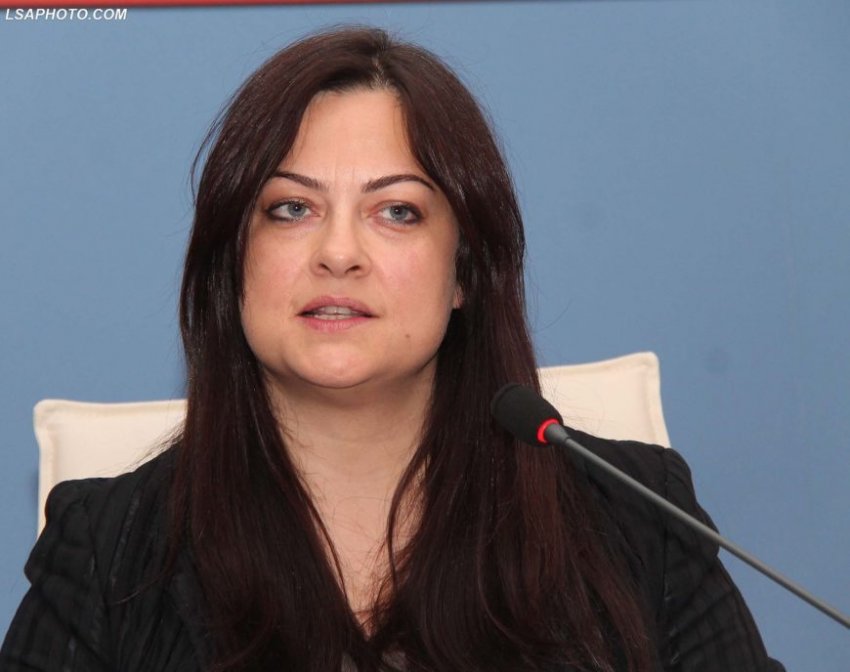 Shkarkohet zv.ministrja e Financave