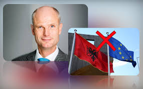 Holanda ndan Shkupin nga Tirana, deputët nuk janë bindur: Shqipëria nuk e meriton çeljen e negociatave