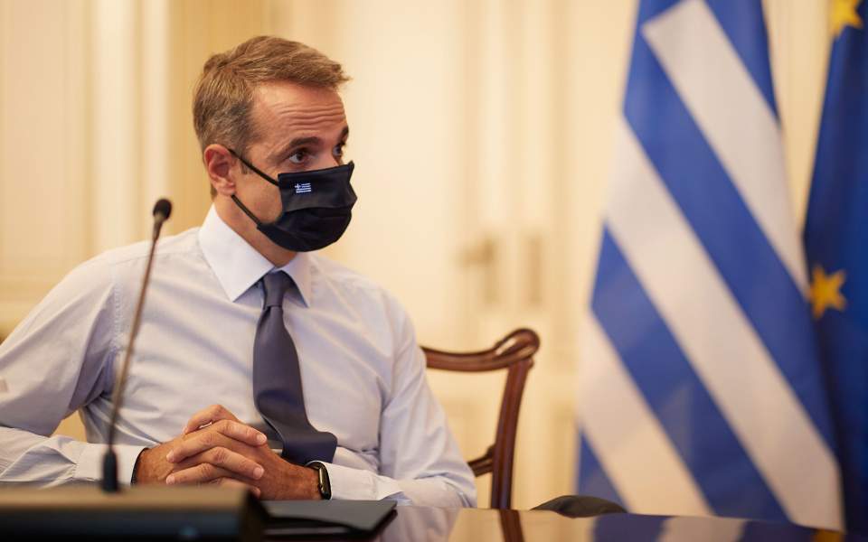 Mbyllet Greqia, Mitsotakis njofton masat e reja