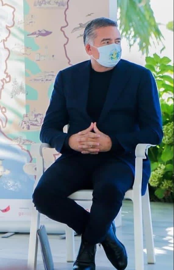 Blendi Klosi eshte i semure, jep lajmin ne rrjete sociale