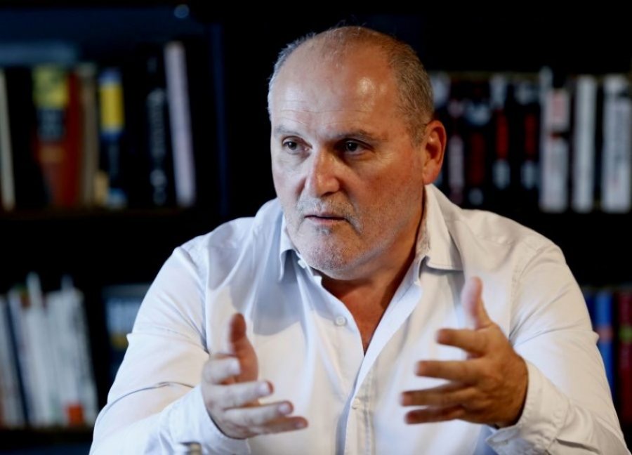 Veton Surroi behet ‘viktima’ e pare e komisionit hetimor te Taulant Balles