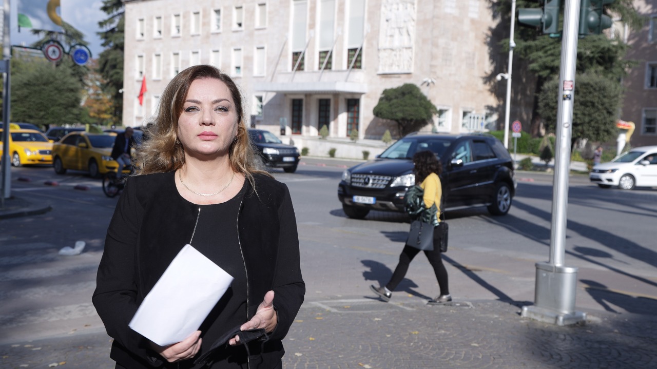 PD: Mijera mesues e nxenes te karantinuar ne te gjithe vendin