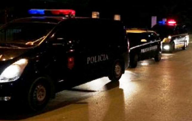 E rëndë/ Vdes personi pasi i vë flakën vetes në mes të Tiranës