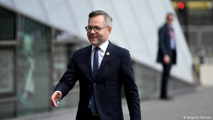 Gjermania nuk pranon hapjen e negociatave. I përmbahet dy kushteve