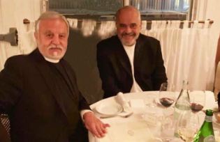 Rama, 5 ditë në SHBA, zbulohen fotot me lobistin grek, mik i Biden