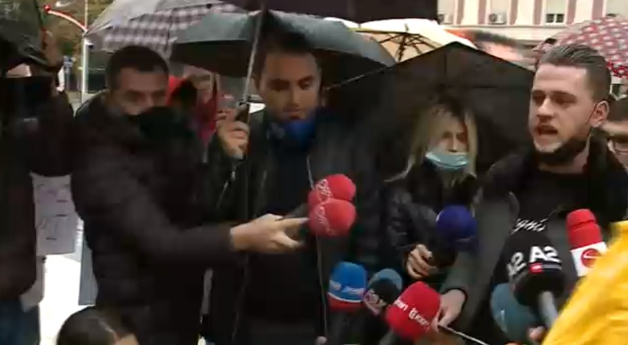 FRPD/ Protestë për vrasjen e Klodian Rashës