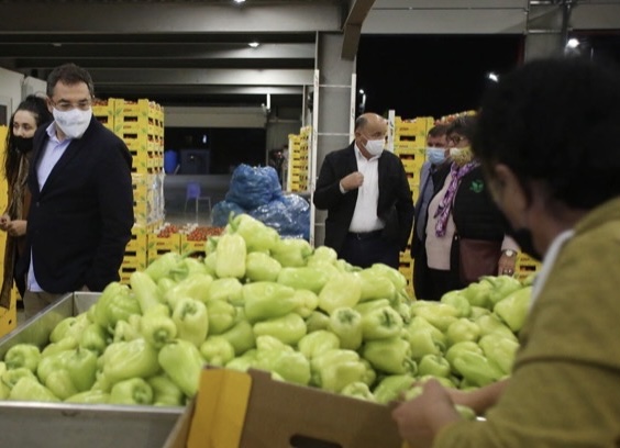 Qeveria, diskriminim për mediat kritike. Mijëra euro reklamë qeverie dhe para ‘nën dorë’ për mediat e veta