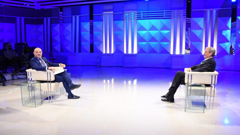 Berisha rrefen pse u bë anëtar i Partisë së Punës. A e ka vizituar si mjek Enver Hoxhën?