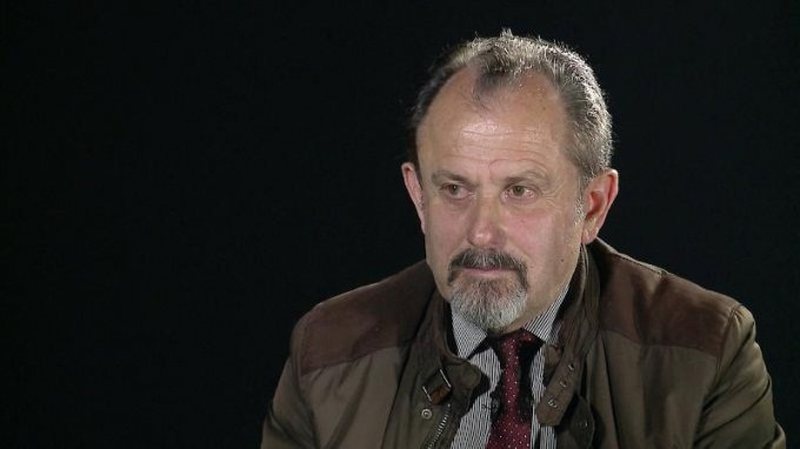 Humb betejën nga COVID-19 piktori Besim Tula