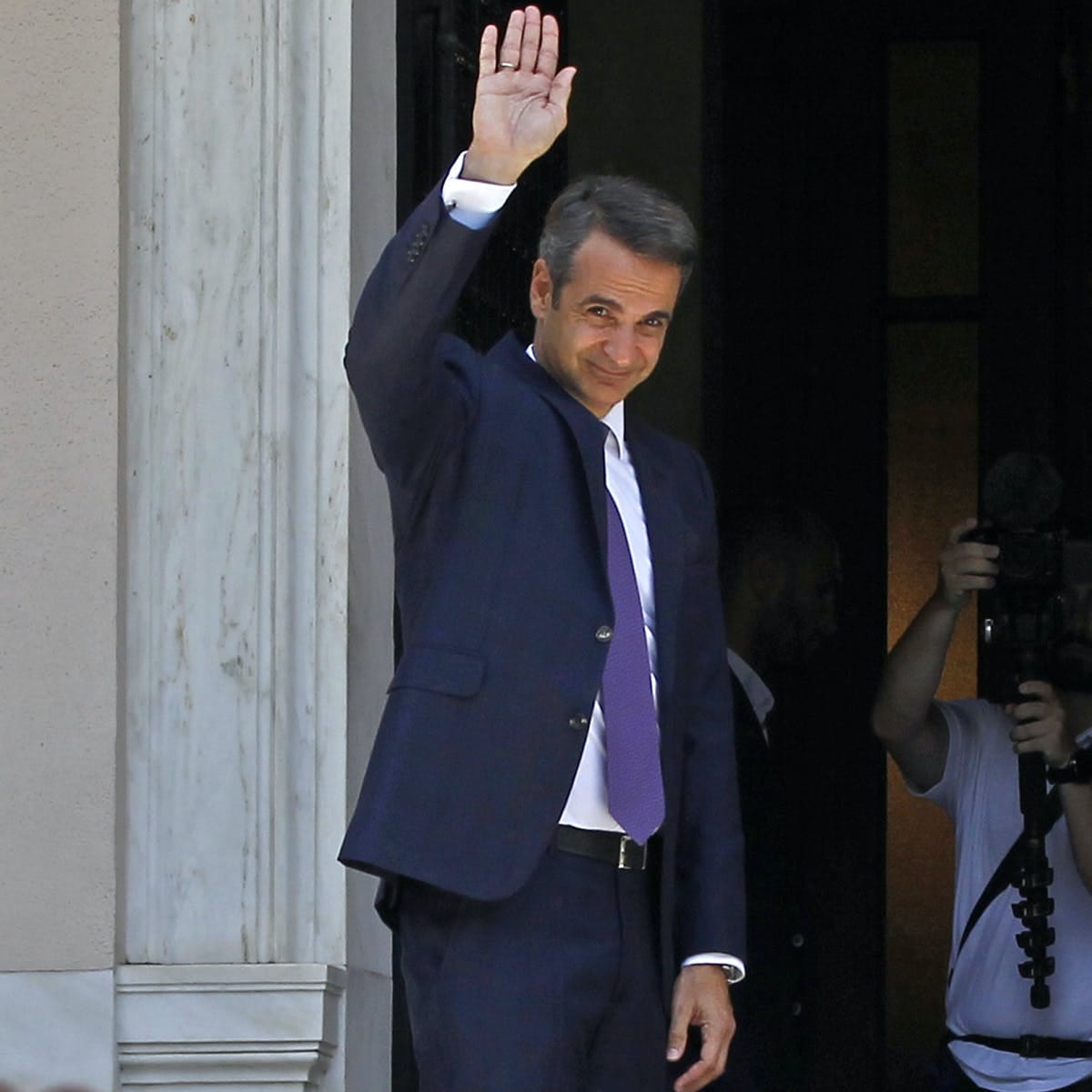 Mitsotakis, mesazh Bashës: Jam i sigurtë që PD do ta udhëheqë vendin drejt prosperitetit ekonomik dhe social