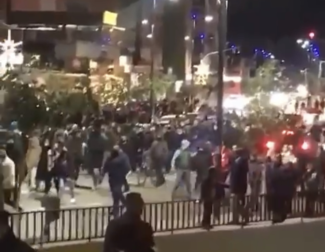 VIDEO/ Protesta edhe ne qytete te tjera, Fieri tronditet nga revolta