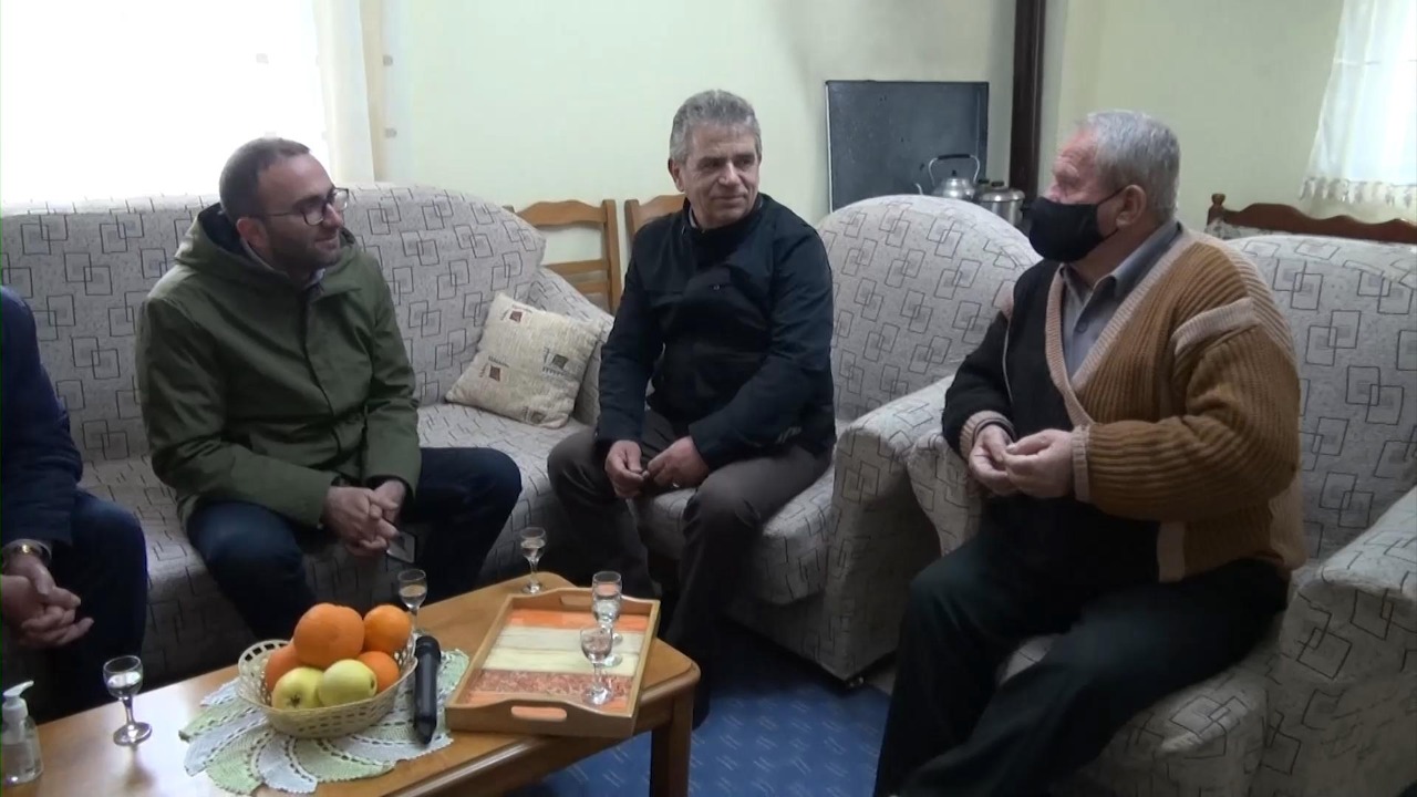 GRAMSH/ “Jetojmë 5 vetë me 4 mijë lekë në ditë”