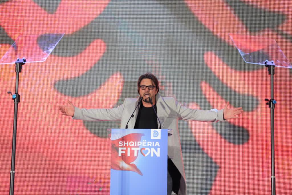 Basha: T’i japim fund tranzicionit dhe të hapim një faqe të re