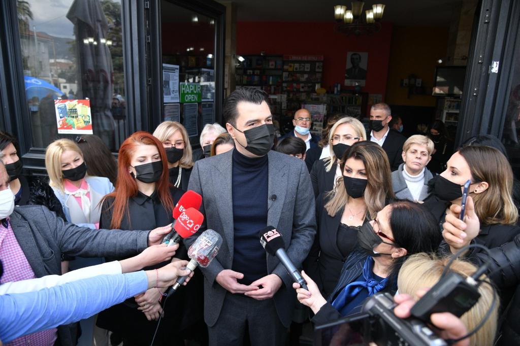 Të rinjtë Bashës: Jemi pa punë dhe të pasigurtë nga kriminaliteti në qytet