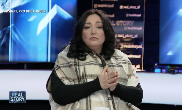 Kryetarja e sindikatës së mësuesve: Disa mësues te Shkolla e Kuqe po ndjejnë shqetësime pas vaksinimit me astrazeneca