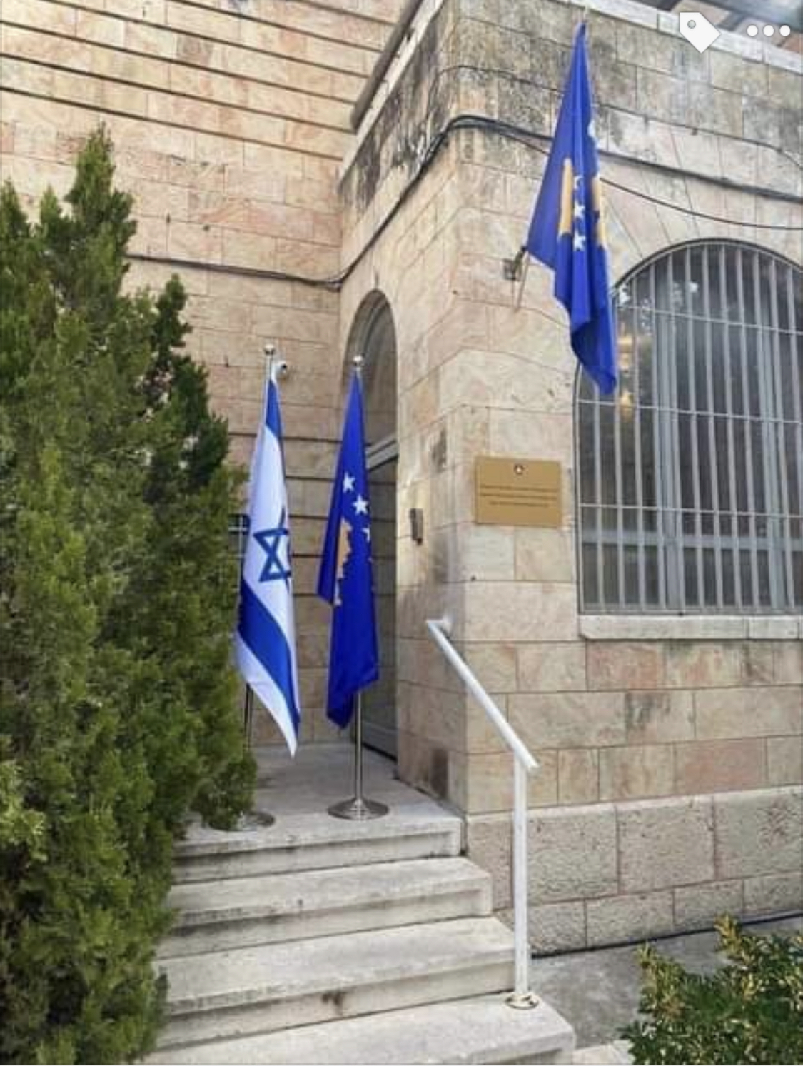 Kosova hap ambasadën e saj në Jerusalem, përmbushet një pikë e marrëveshjes në Uashington