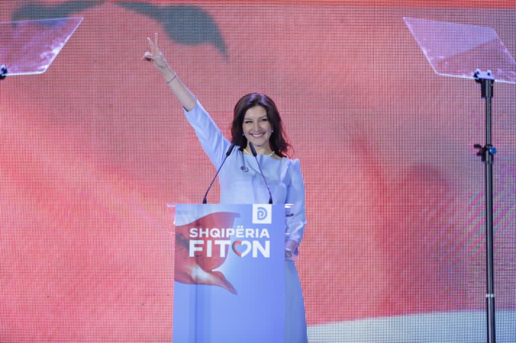 Basha: T’i japim fund tranzicionit dhe të hapim një faqe të re