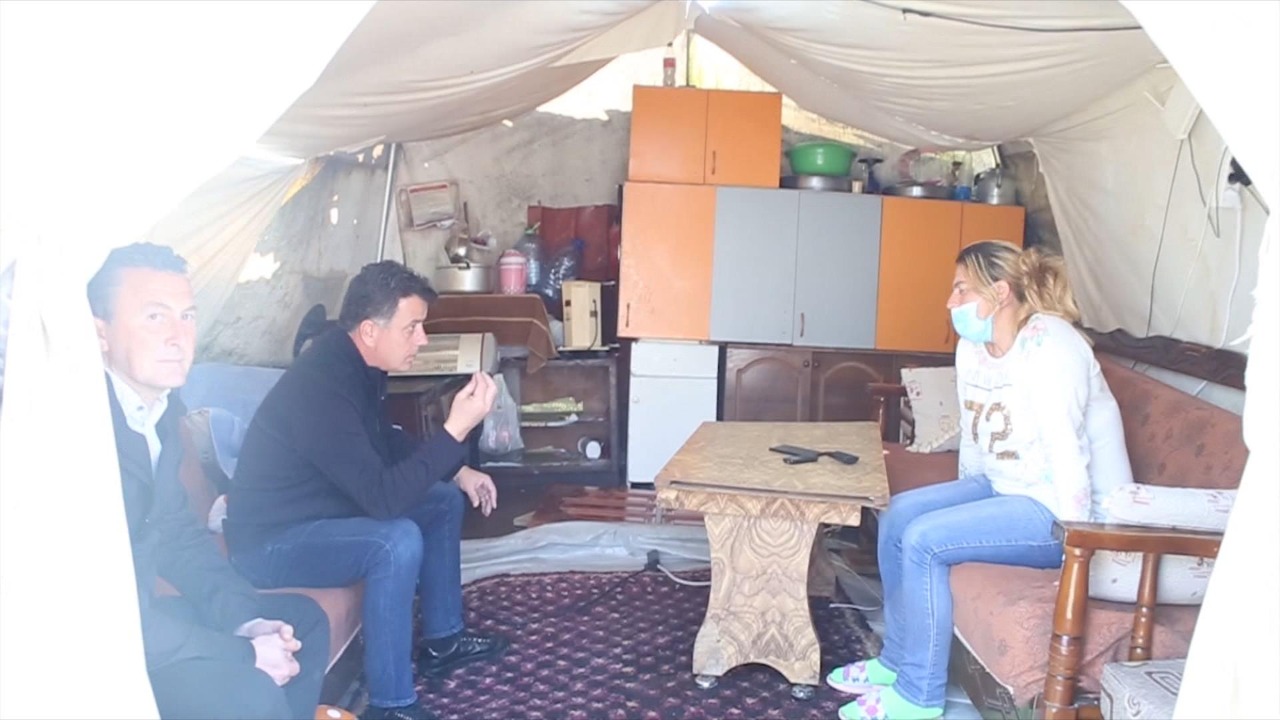 Thirrja e nënës që jeton prej gati 2 vjetësh në çadër në Marikaj