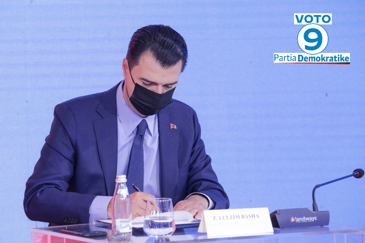 Basha marrëveshje me shoqatën e fasonëve: Ndryshim do të thotë taksë e sheshtë 9%, sigurime shoqërore 18%