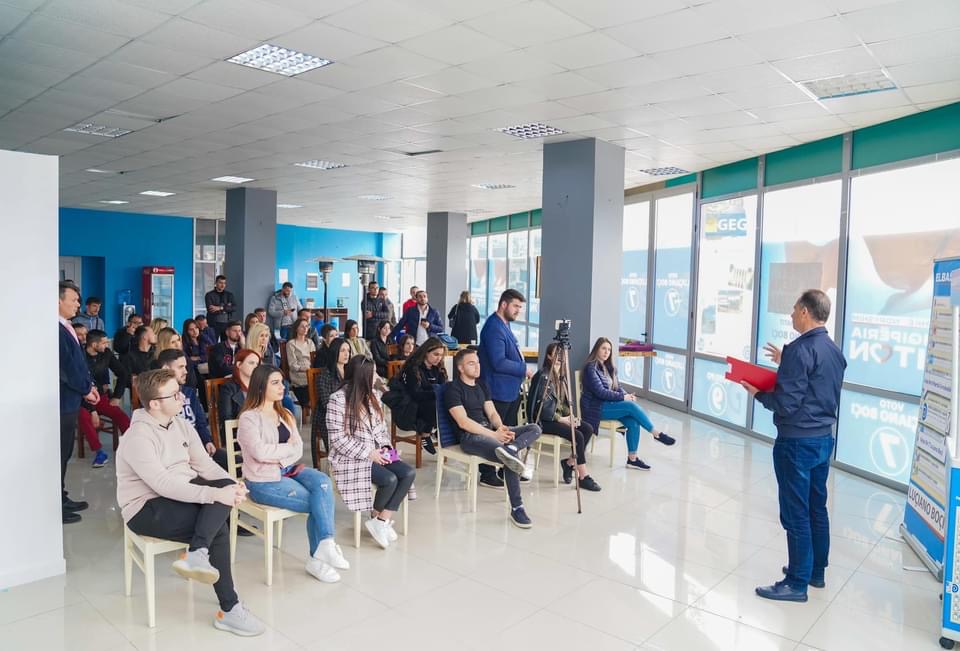 Cili është deputeti i PD që theu herësin dhe do shkojë në Parlament