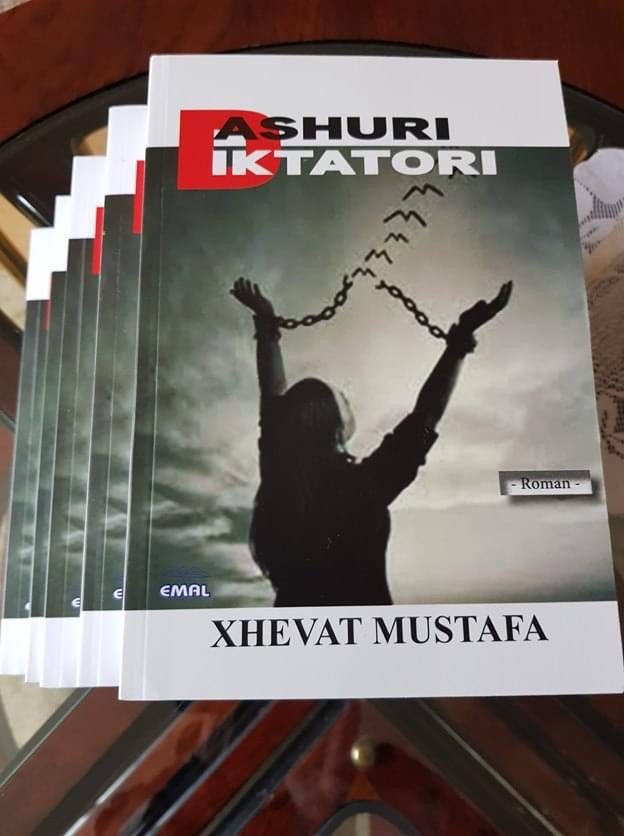 “Dashuri diktatori”, një roman i bukur dhe tronditës nga Xhevat Mustafa