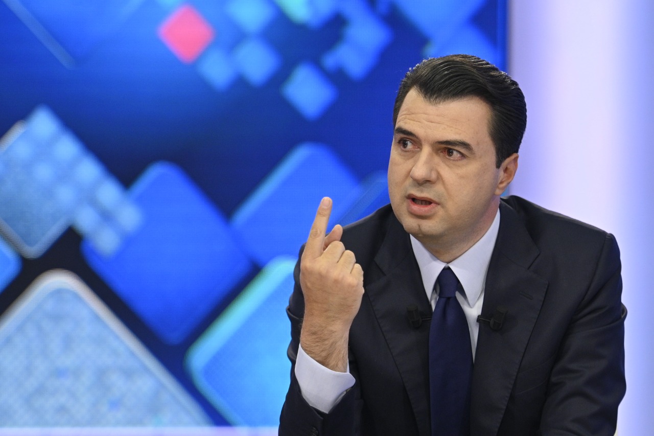 Basha i sigurtë: Edi Rama do të largohet masivisht me 25 prill