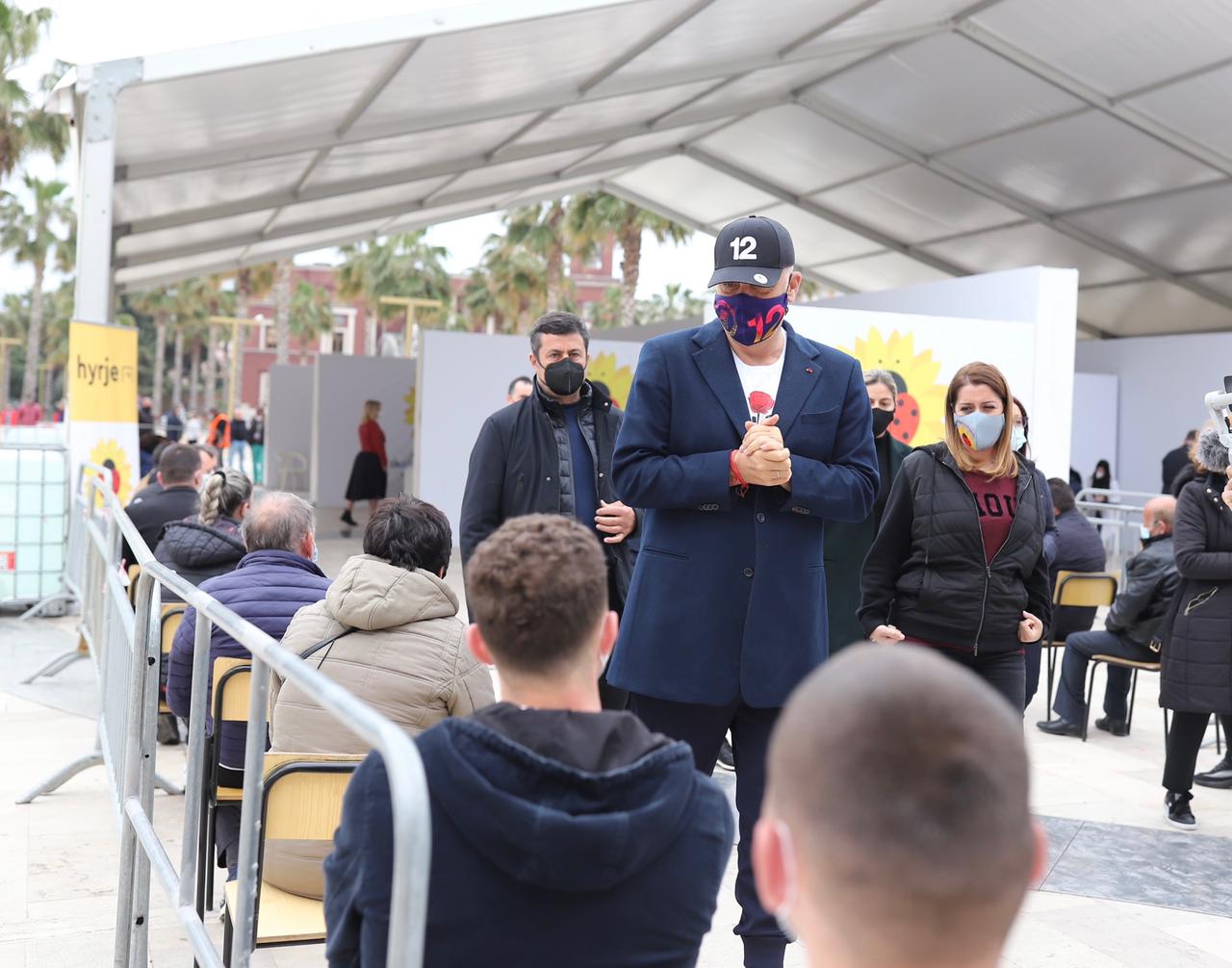 Nis vaksinimi i operatorëve turistikë për lehtësimin e sezonit veror