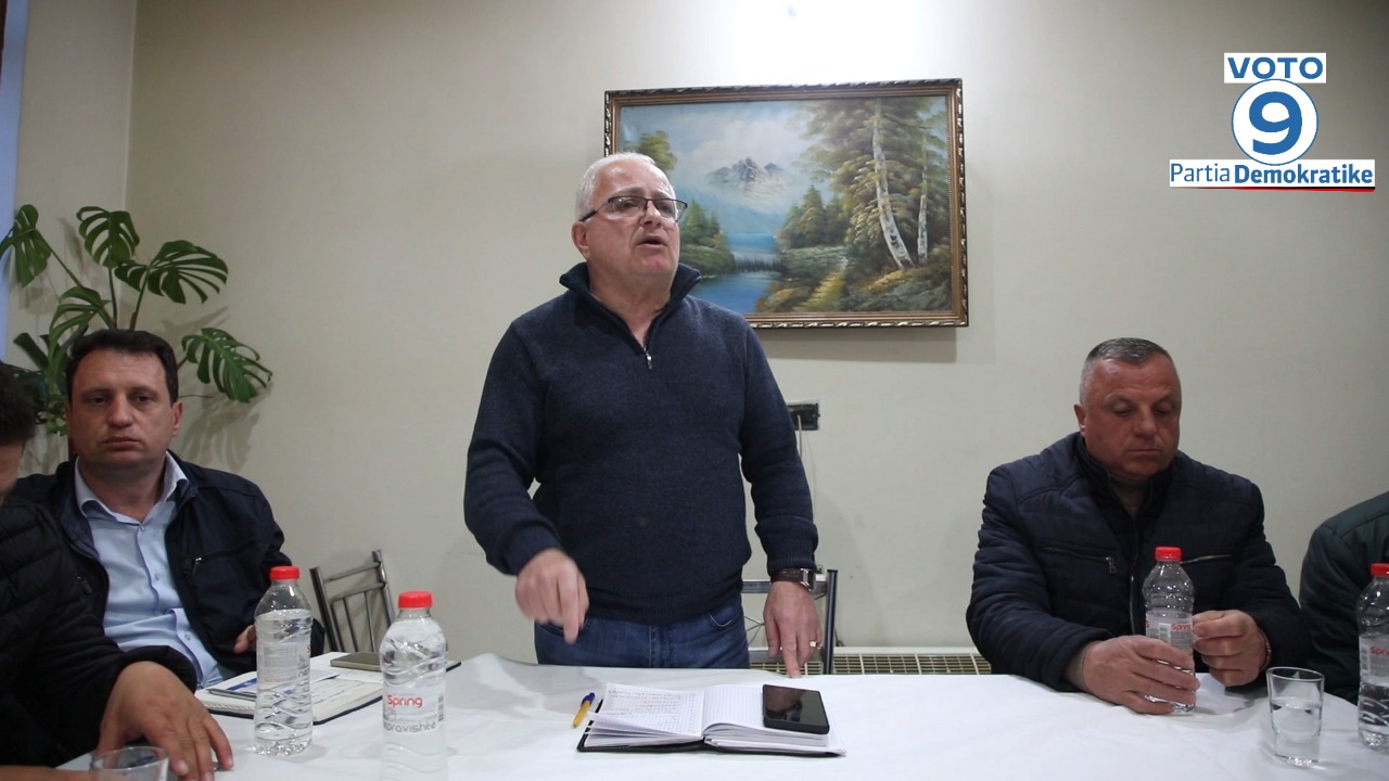 Edmond Spaho me fermerët, Korçë: Me subvencionet për prodhimin dhe investimet në infrastrukturë, shpëtojmë bujqësinë nga konkurenca e importit