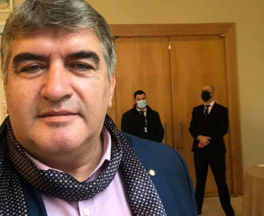 Gara për drejtimin e KOKSH, kandidati: Banda e Rilindjes po blen 6000 euro vota për kandidatin e saj deputet