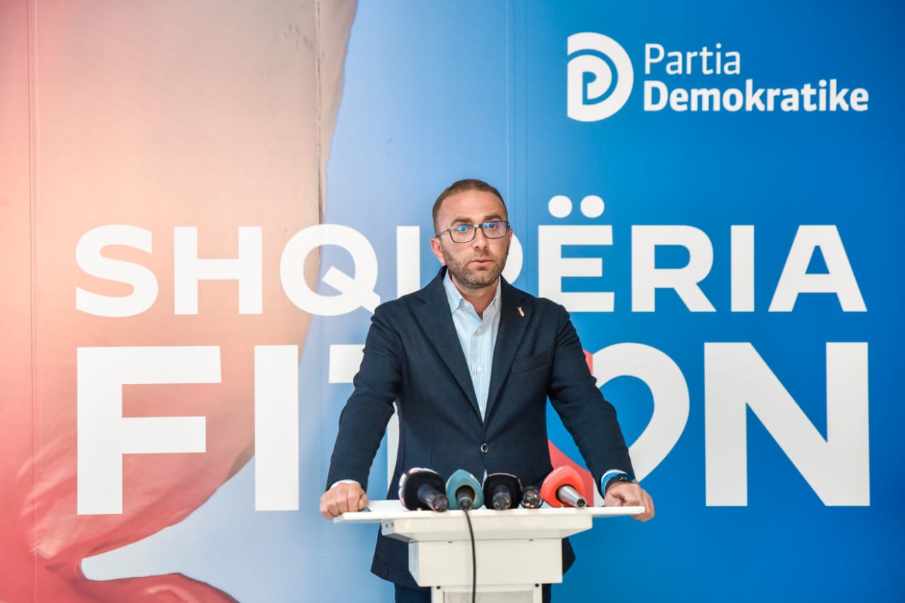 EMRAT/ Dorëzohet dosja në SPAK, “Taulant Balla në krye të një grupi kriminal për blerjen dhe intimidimin e votuesve”