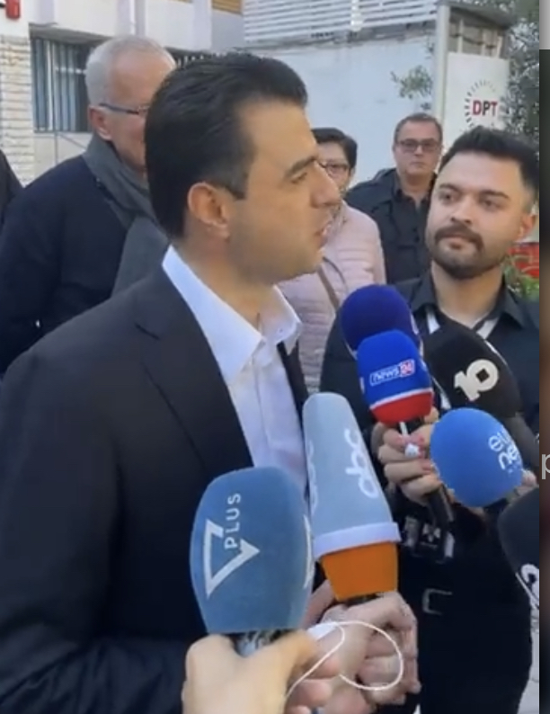 Mesazhi i Lulzim Bashës nga Durrësi: Të gjithë drejt kutive të votimit, askush të mos qëndrojë në shtëpi