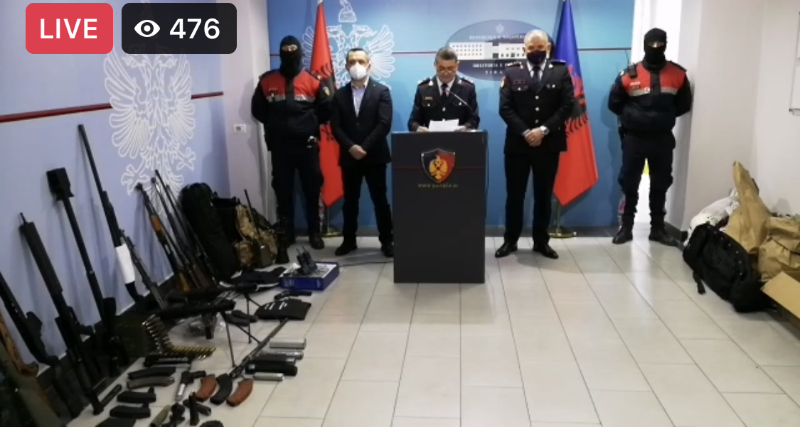 Operacion i shpejtë në Tiranë nga FNSH dhe RENEA, depo armësh dhe 3 arrestime