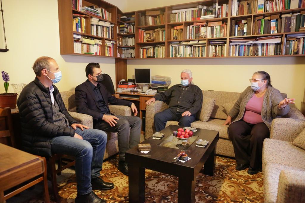 Basha tek një familje që kaloi covid, familjarët: Të gjitha shpenzimet i përballuam vetë!