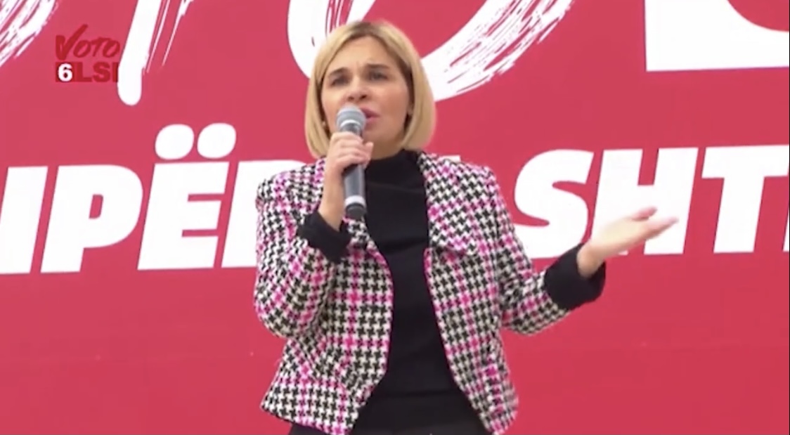 Kryemadhi tallet rëndë: Nuk kam parë burrë që për një ditë ti dërgojë ftesë 12 herë një burri tjetër