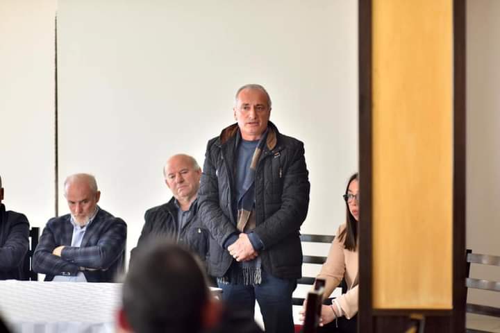 Kastriot Piroli, Kurbini pret me entusiazëm alternativën e PD