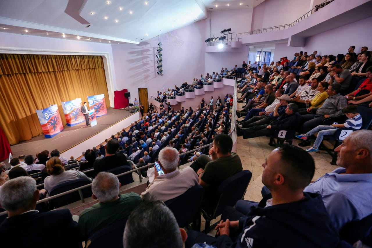 Basha: Ne demokratët jemi të vetëdijshëm dhe të vendosur për betejen që na pret kundër regjimit Rama-Doshi dhe shërbyesve të tyre