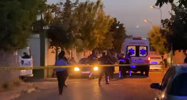 FOTO/ Viktima në Elbasan, rrjedhë e një sage vrasjesh, Everest Çaka kushëri i Arjan Spahiut