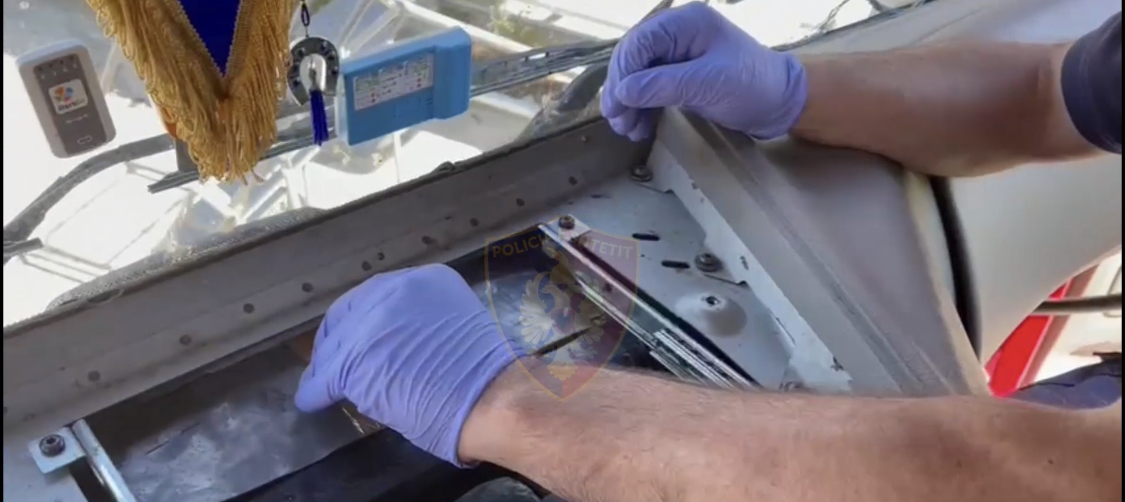 Kapet sasi e madhe heroine në Kakavijë