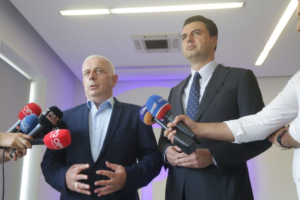 Në Bujanovc po bëhet spastrim etnik, Basha pret kreun e komunës Nagip Arifi