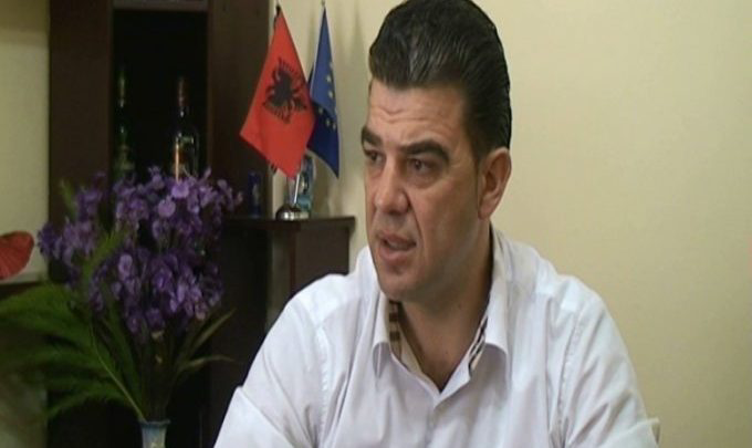 1/3 e kryesisë së PD Korçë dhe kryetari japin dorëheqjen nga drejtimi, mësohet arsyeja